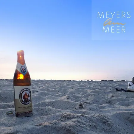 Schwarzes Holzferienhaus Mit Sauna -- L I E B L I N G S P L A T Z -- An Der Ostsee, Bei Wismar, 500m, Alles Inklusive *