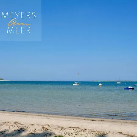 Schwarzes Holzferienhaus Mit Sauna -- L I E B L I N G S P L A T Z -- An Der Ostsee, Bei Wismar, 500m, Alles Inklusive * Zierow