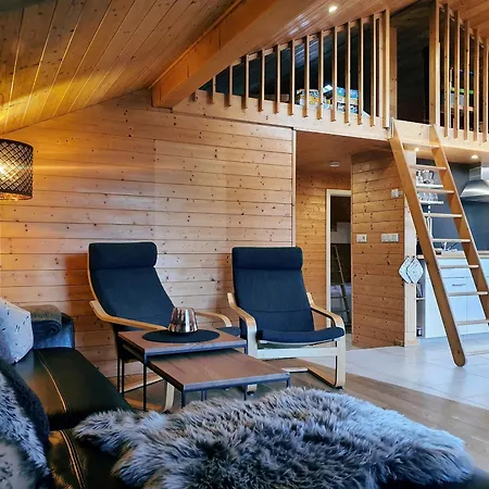 Ferienhaus Schwarzes Holzferienhaus Mit Sauna -- L I E B L I N G S P L A T Z -- An Der Ostsee, Bei Wismar, 500m, Alles Inklusive